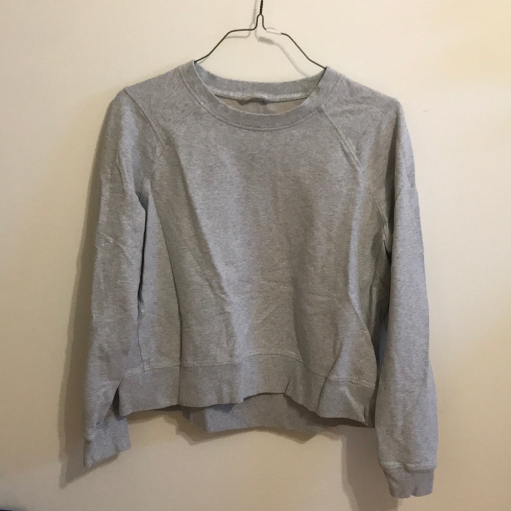 Lululemon sweatshirt